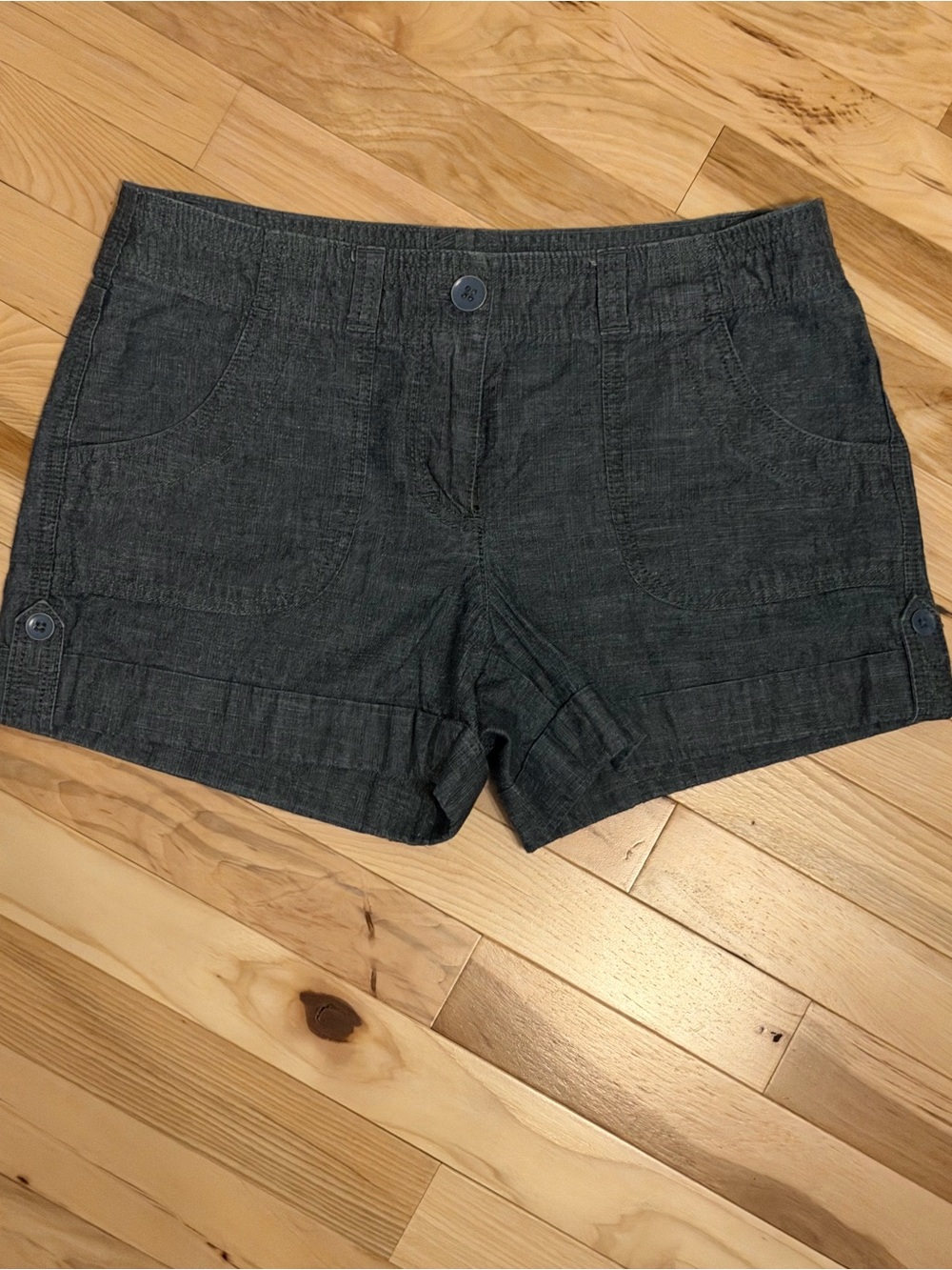 LOFT  Casual Linen-Blend Shorts